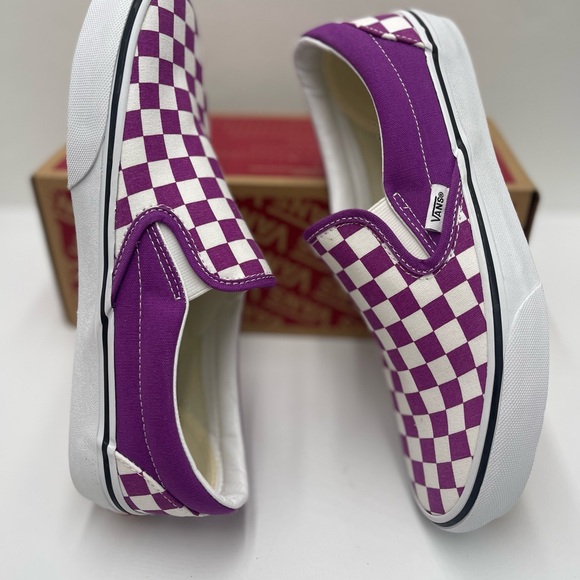 Vans WMNS Purple Vans Classic Slip-On
Color Theory Checkerboard sneakers - Picture 8 of 16